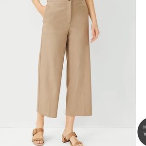 Ann Taylor petite 8 cropped wide legged pants